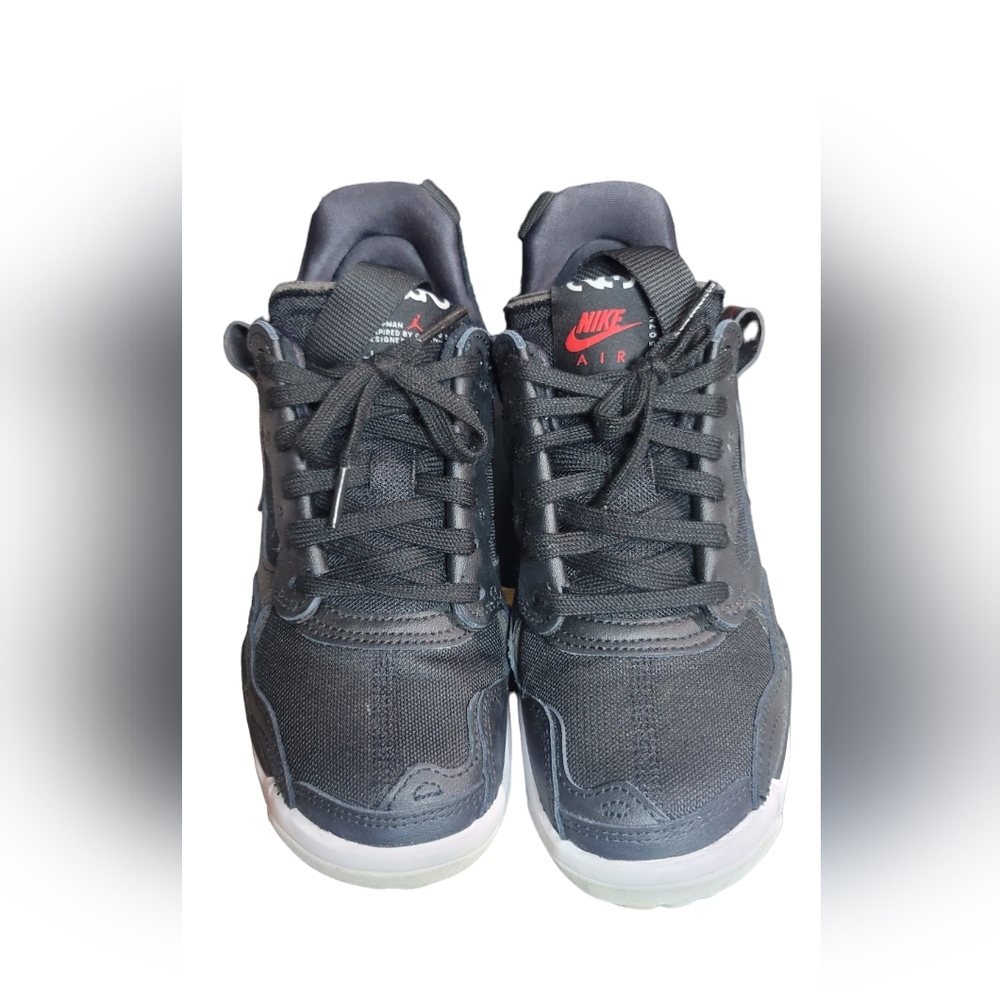 Air Jordan MA2 'Bred'